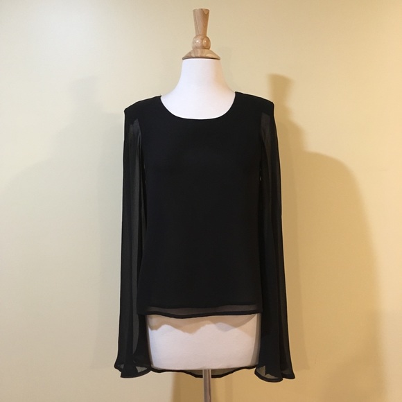 💥 CLEARANCE Sleeveless Chiffon Faux Cape Blouse - Picture 4 of 8